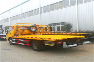 秦州附近拖车救援搭电